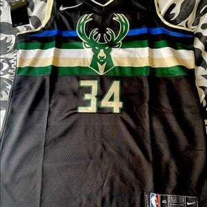 Milwaukee Bucks Giannis Antetokounmpo Jersey